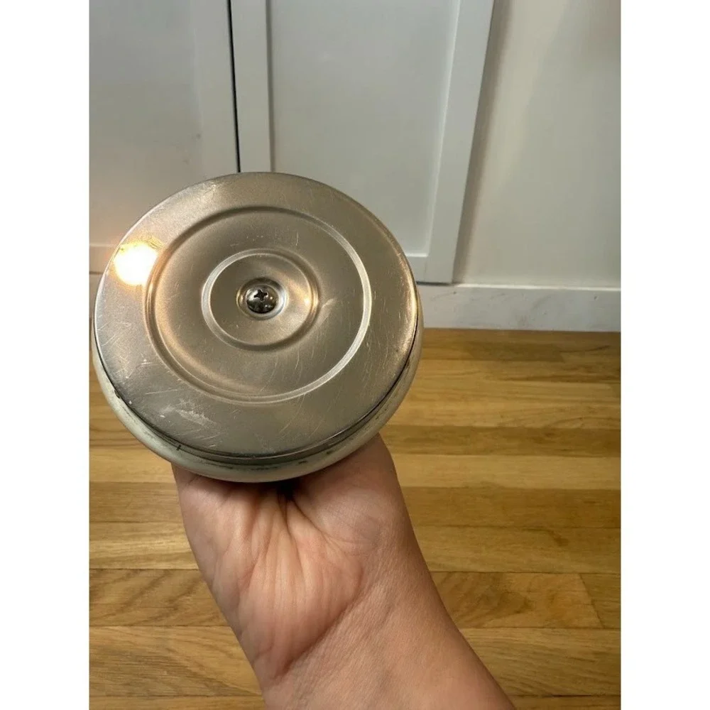 Le Creuset Tea Kettle Cream Cover Top with handle